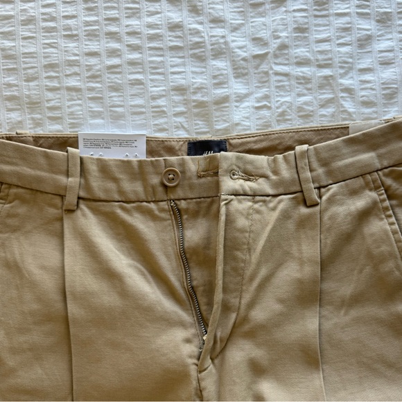 H&M regular fit trousers - Picture 3 of 5